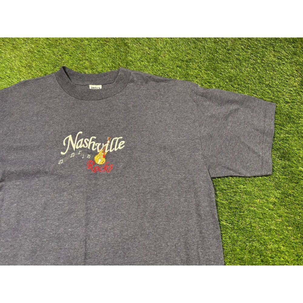 Vintage Nashville Rocks Embroidered Gray T-Shirt Men's XL Short Sleeve Souvenir